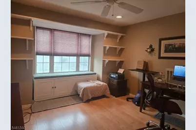 1098 Oakcroft Ln, Franklin Township, NJ 08873 - Photo 14