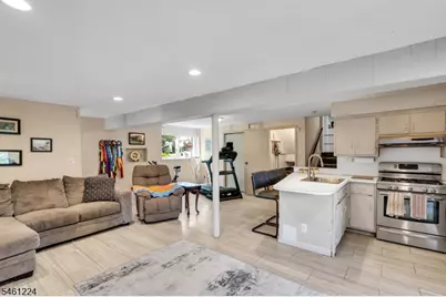 336 Summit Rd, Mountainside, NJ 07092 - Photo 12