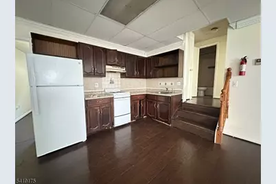 11 Mabie St #B, Franklin, NJ 07416 - Photo 4