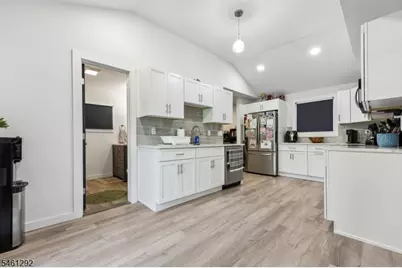4 Quail Rd, Sparta Township, NJ 07871 - Photo 8