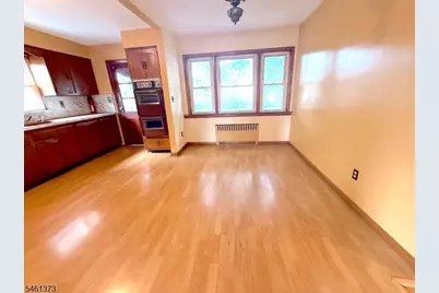 162 Sheridan Ave, Clifton, NJ 07011 - Photo 6