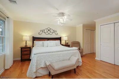 6 Harvey Ct, Clark Township, NJ 07066 - Photo 22