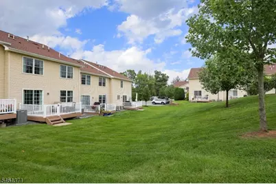 6 Harvey Ct, Clark Township, NJ 07066 - Photo 28