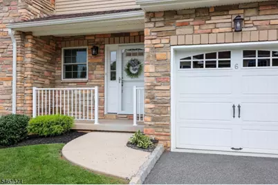 6 Harvey Ct, Clark Township, NJ 07066 - Photo 2