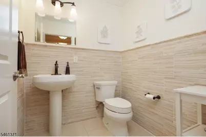 6 Harvey Ct, Clark Township, NJ 07066 - Photo 16