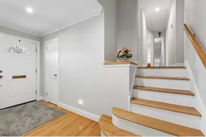 5 Viewpoint Rd, Wayne, NJ 07470 - Photo 16
