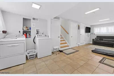 5 Viewpoint Rd, Wayne, NJ 07470 - Photo 28