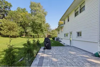 5 Viewpoint Rd, Wayne, NJ 07470 - Photo 30