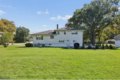 5 Viewpoint Rd, Wayne, NJ 07470 - Photo 32