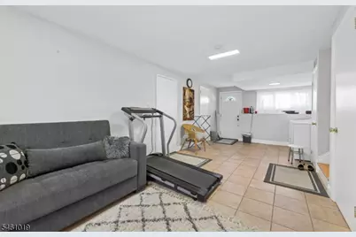 5 Viewpoint Rd, Wayne, NJ 07470 - Photo 26