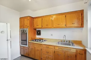 300 Claremont Ave, Verona Twp., NJ 07044 - Photo 6