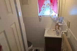 109 Burchard Ave, East Orange, NJ 07017 - Photo 8