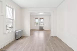 362 Myrtle Ave, Irvington, NJ 07111 - Photo 4
