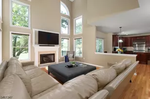 11 Tanglewood Ct, Montgomery Township, NJ 08558 - Photo 8