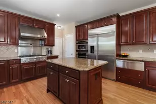 11 Tanglewood Ct, Montgomery Township, NJ 08558 - Photo 14