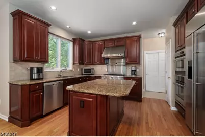 11 Tanglewood Ct, Montgomery Township, NJ 08558 - Photo 12