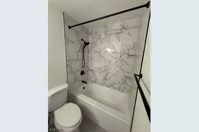 91 Callahan Ct, Newark, NJ 07103 - Photo 14