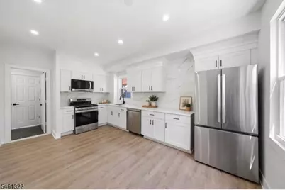 66 Girard Pl, Newark, NJ 07108 - Photo 4