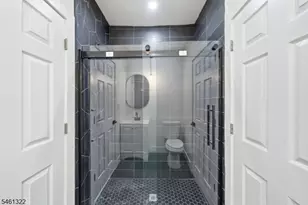 66 Girard Pl, Newark, NJ 07108 - Photo 6