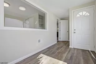 113 Stony Rd, Edison, NJ 08817 - Photo 40