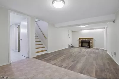 113 Stony Rd, Edison, NJ 08817 - Photo 30