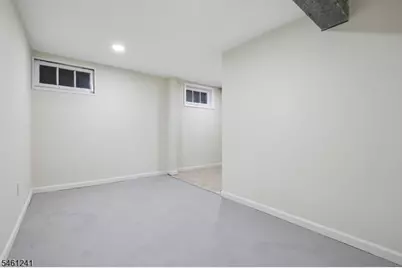 113 Stony Rd, Edison, NJ 08817 - Photo 36
