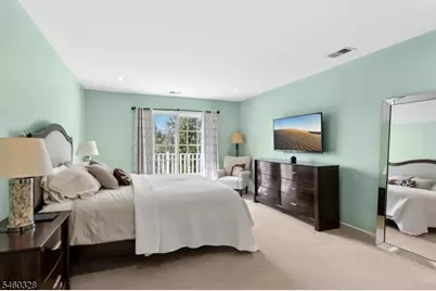 402 Donato Cir, Scotch Plains Township, NJ 07076 - Photo 18
