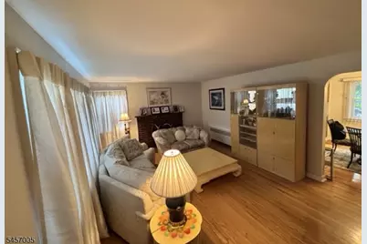 19 Debaun Ave, West Caldwell, NJ 07006 - Photo 4