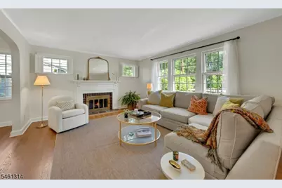 26 Whittier Ter, Bloomfield, NJ 07003 - Photo 8
