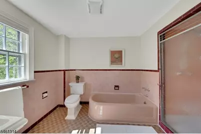 26 Whittier Ter, Bloomfield, NJ 07003 - Photo 34