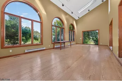 8 Springhill Road, Franklin Township, NJ 08801 - Photo 6