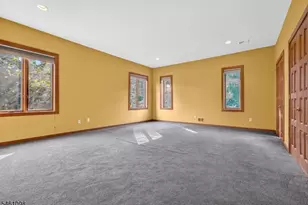 8 Spring Hill Rd, Franklin Township, NJ 08801 - Photo 8