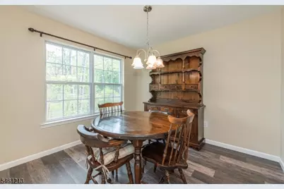3 Autumn Ct, Roxbury Township, NJ 07852 - Photo 6