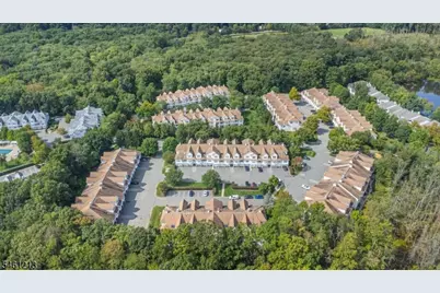 3 Autumn Ct, Roxbury Township, NJ 07852 - Photo 24