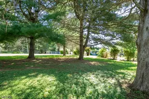 4 Brook Hollow Rd, Peapack Gladstone Boro, NJ 07934 - Photo 24