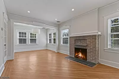 706 Valley Rd #2, Montclair, NJ 07043 - Photo 4
