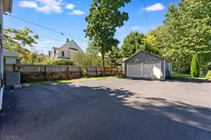 706 Valley Rd, Montclair, NJ 07043 - Photo 26