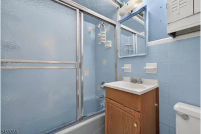 109 Lilac Dr, Clinton Township, NJ 08801 - Photo 12