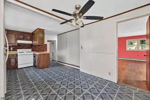 109 Lilac Dr, Clinton Township, NJ 08801 - Photo 6