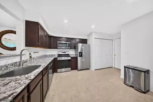 702 Porter Way W, Bridgewater Twp., NJ 08807 - Photo 10