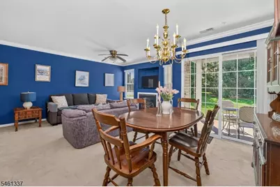 864 Honeybrook Cir, Lopatcong Township, NJ 08886 - Photo 6