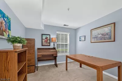 864 Honeybrook Cir, Lopatcong Township, NJ 08886 - Photo 14