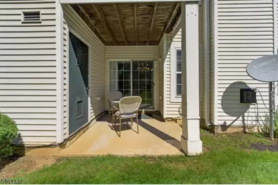 864 Honeybrook Cir, Lopatcong Township, NJ 08886 - Photo 18