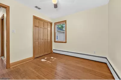12 Raritan Ave, Raritan Township, NJ 08822 - Photo 20