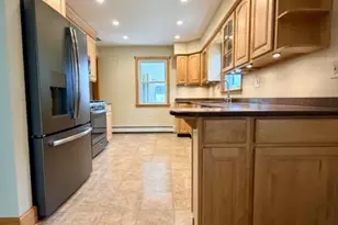 12 Raritan Ave, Raritan Township, NJ 08822 - Photo 8