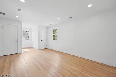 34 Howard St, Verona, NJ 07044 - Photo 18