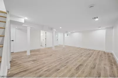 34 Howard St, Verona, NJ 07044 - Photo 28