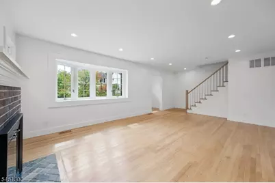34 Howard St, Verona, NJ 07044 - Photo 6