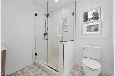 34 Howard St, Verona, NJ 07044 - Photo 16