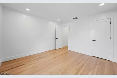 34 Howard St, Verona, NJ 07044 - Photo 24